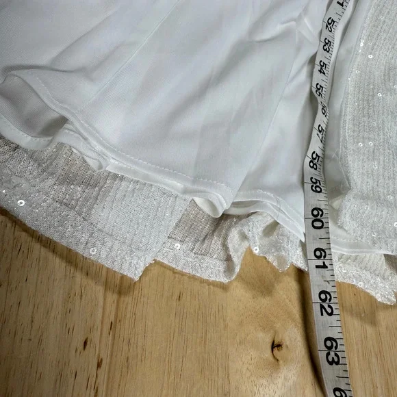 Mac Duggal NWT V-Neck Sequin Wrap Waist Gown White Side Slit Size 2 Sleeveless - Picture 8 of 8